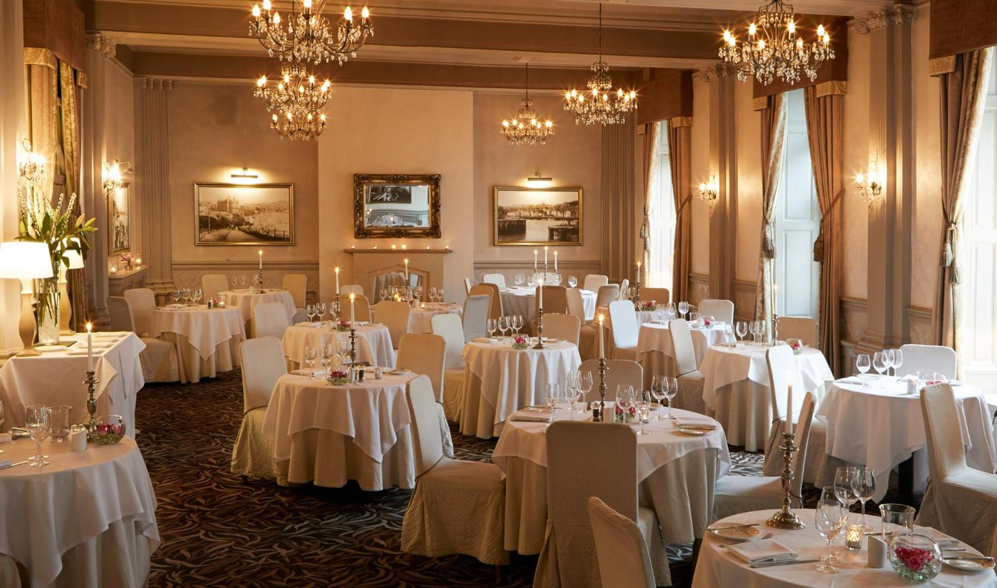 סקארבורו Palm Court Hotel מראה חיצוני תמונה
